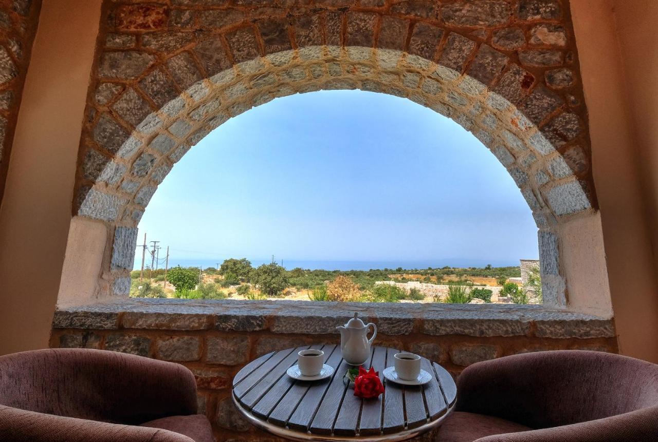 Achelatis Traditional Guest Houses Areopoli Ngoại thất bức ảnh