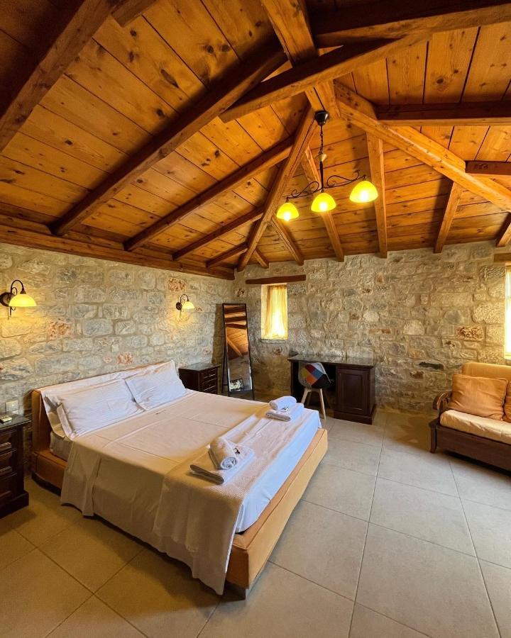Achelatis Traditional Guest Houses Areopoli Ngoại thất bức ảnh