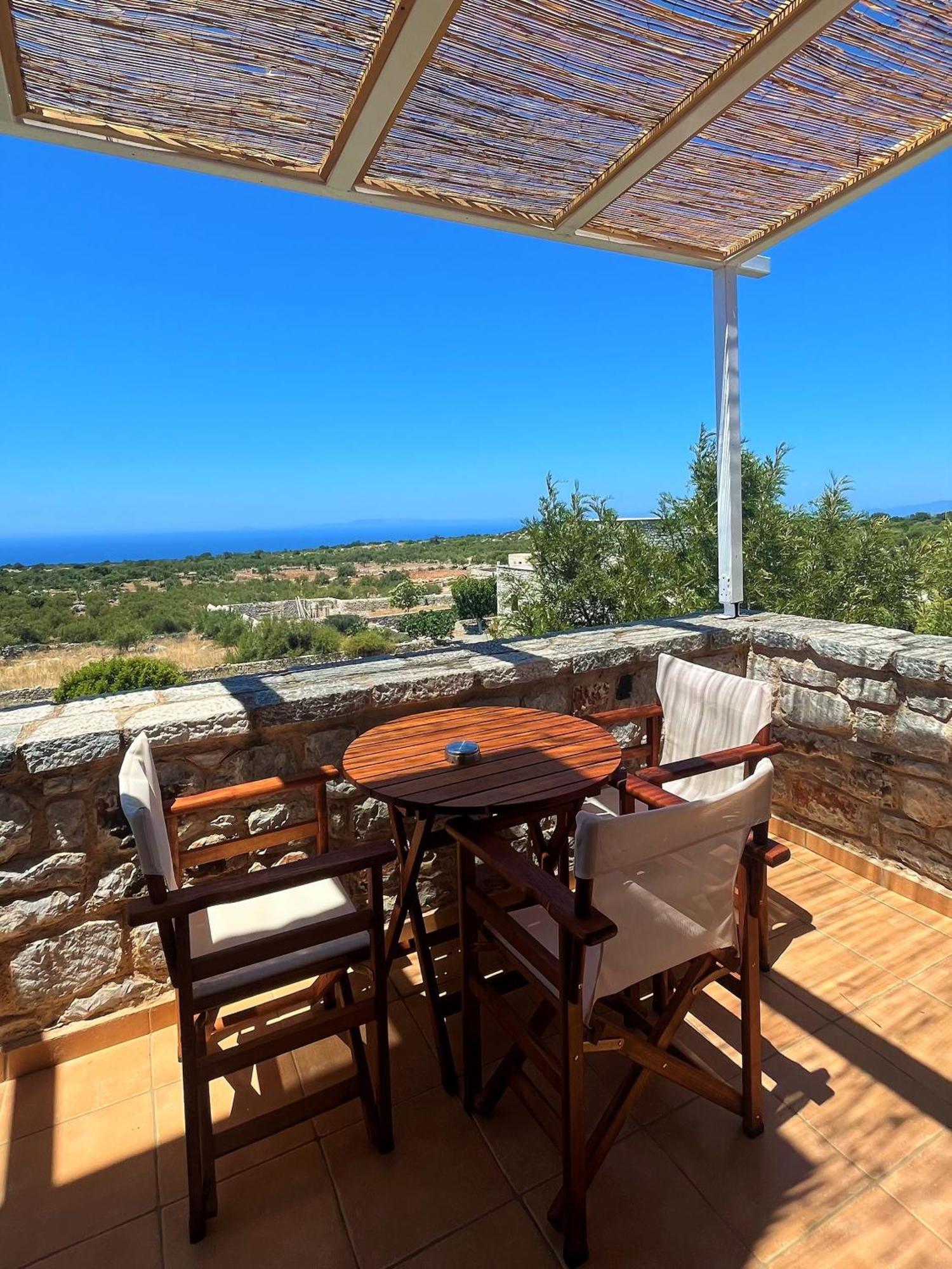 Achelatis Traditional Guest Houses Areopoli Ngoại thất bức ảnh